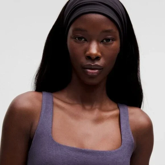 💜 NWT Lululemon 🔥 Soft Sueded Light Support B/C Cup Purple Sports Bra - Picture 2 of 9